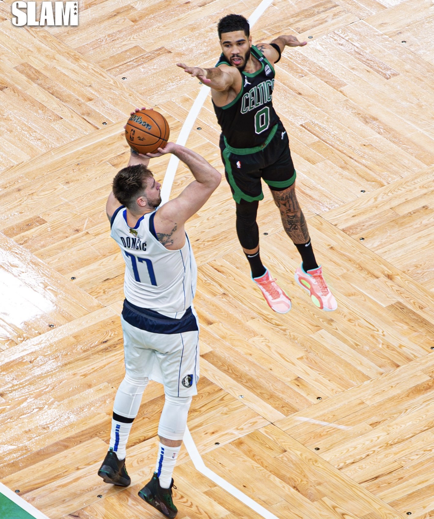 完美体育官网-凯尔特人客场挑战独行侠，谁能捍卫主场的简单介绍